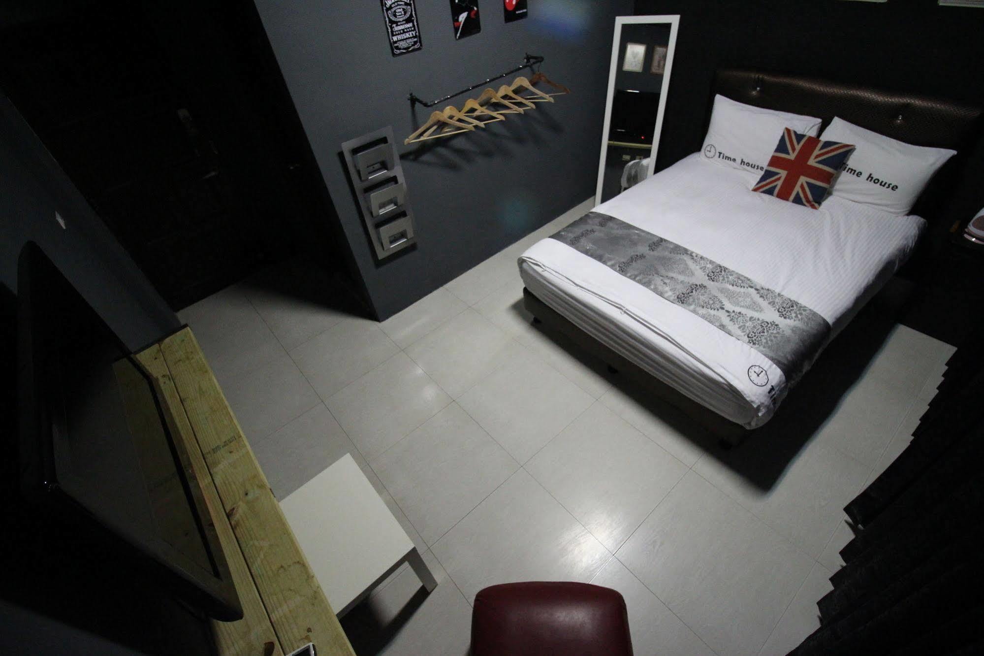 Time House Vacation Villa Кендин Екстериор снимка